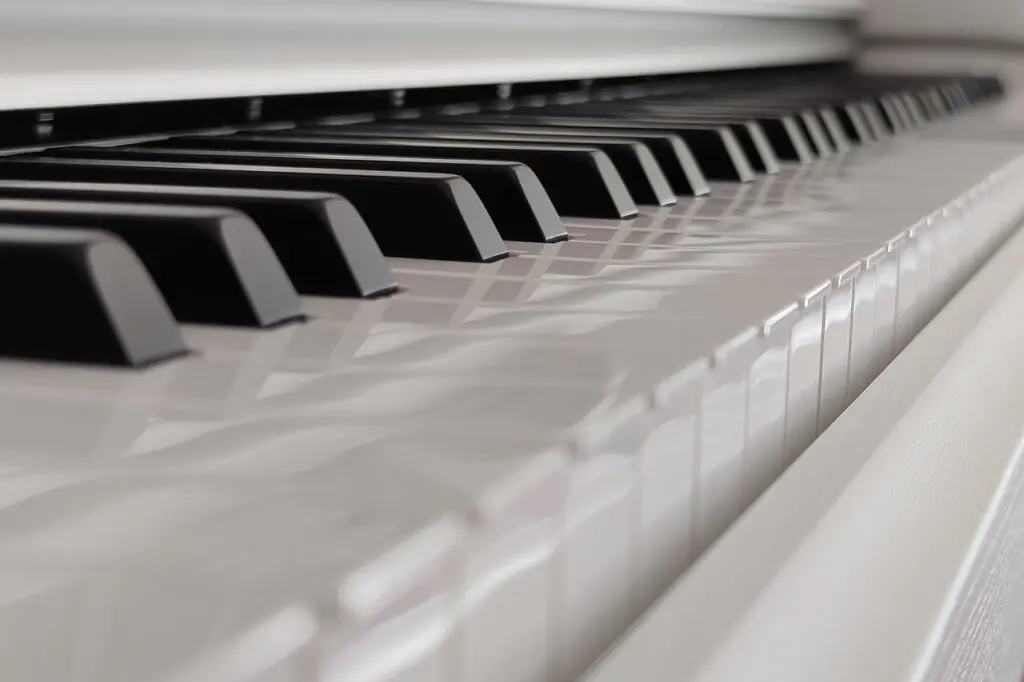 Entretien, nettoyage du clavier du piano : conseils